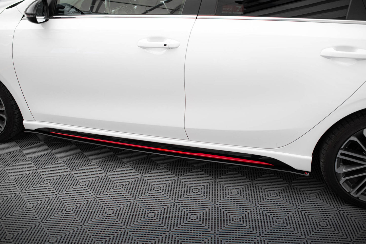 Street Pro Side Skirts Diffusers Kia Ceed GT Mk3 / Proceed Mk1