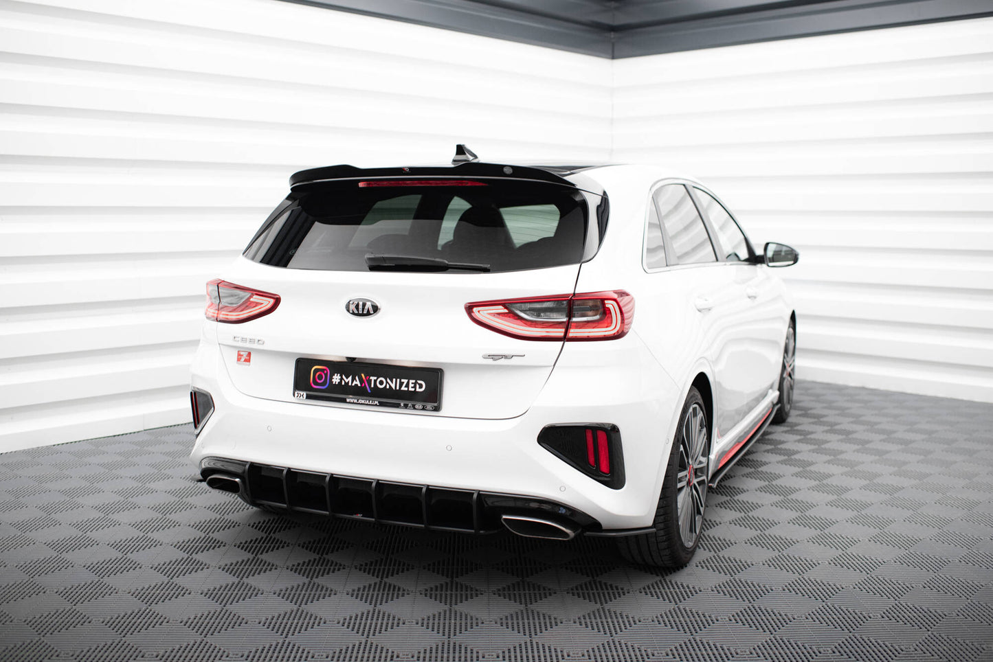 Street Pro Rear Diffuser Kia Ceed GT Mk3