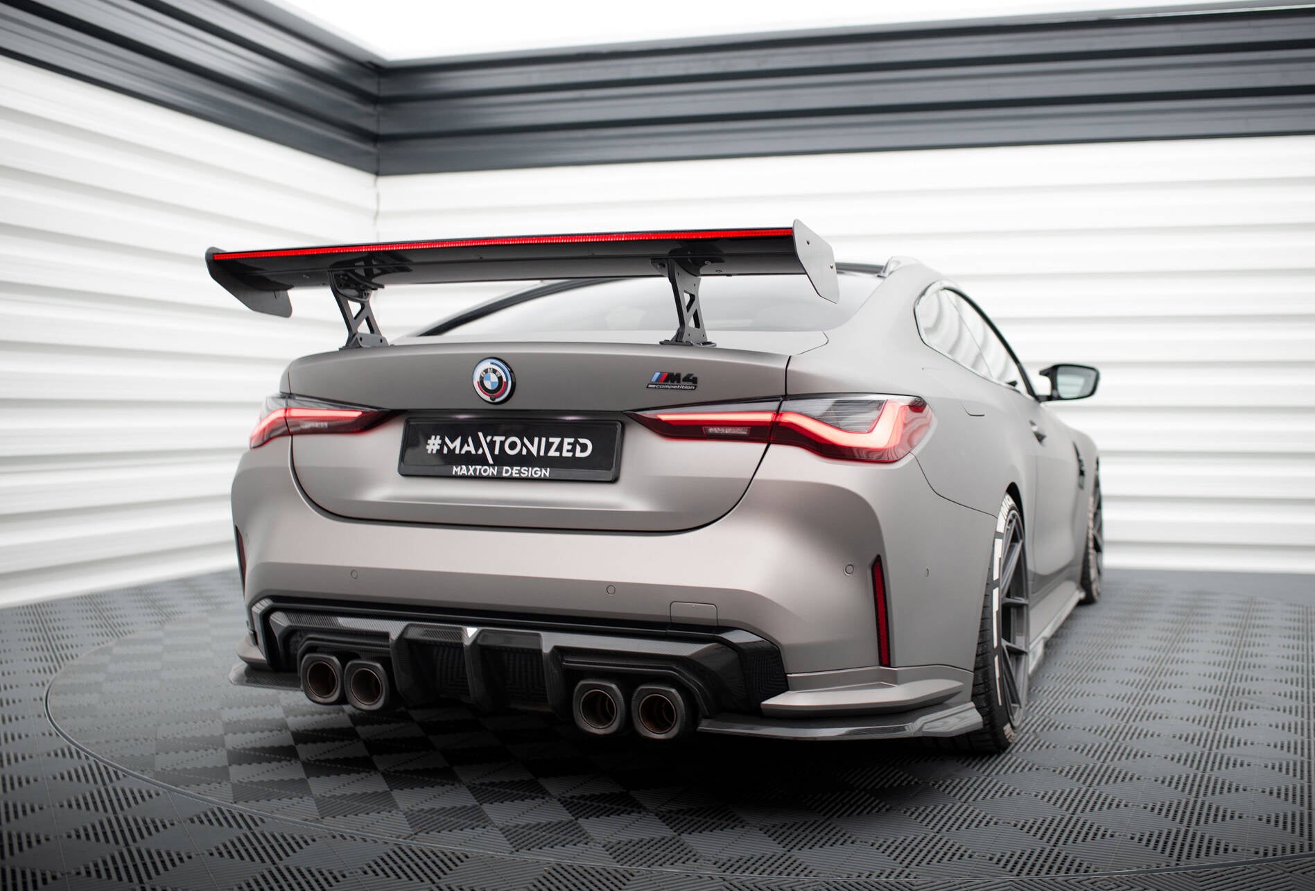 Carbon Spoiler With Internal Brackets Uprights + LED BMW M4 G82 / M440i G22 / 4 M-Pack G22