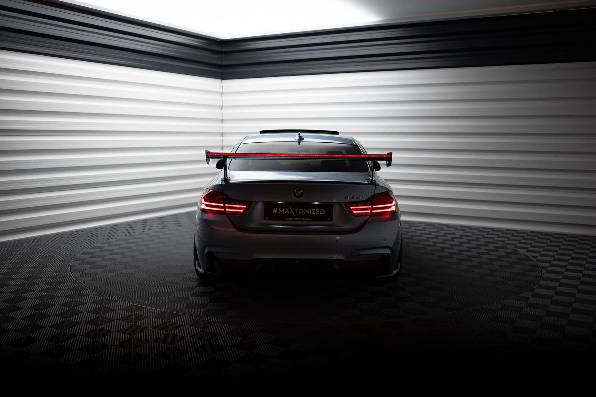 Carbon Spoiler With External Brackets Uprights + LED BMW 4 F32 / 4 F32 M-Pack Coupe