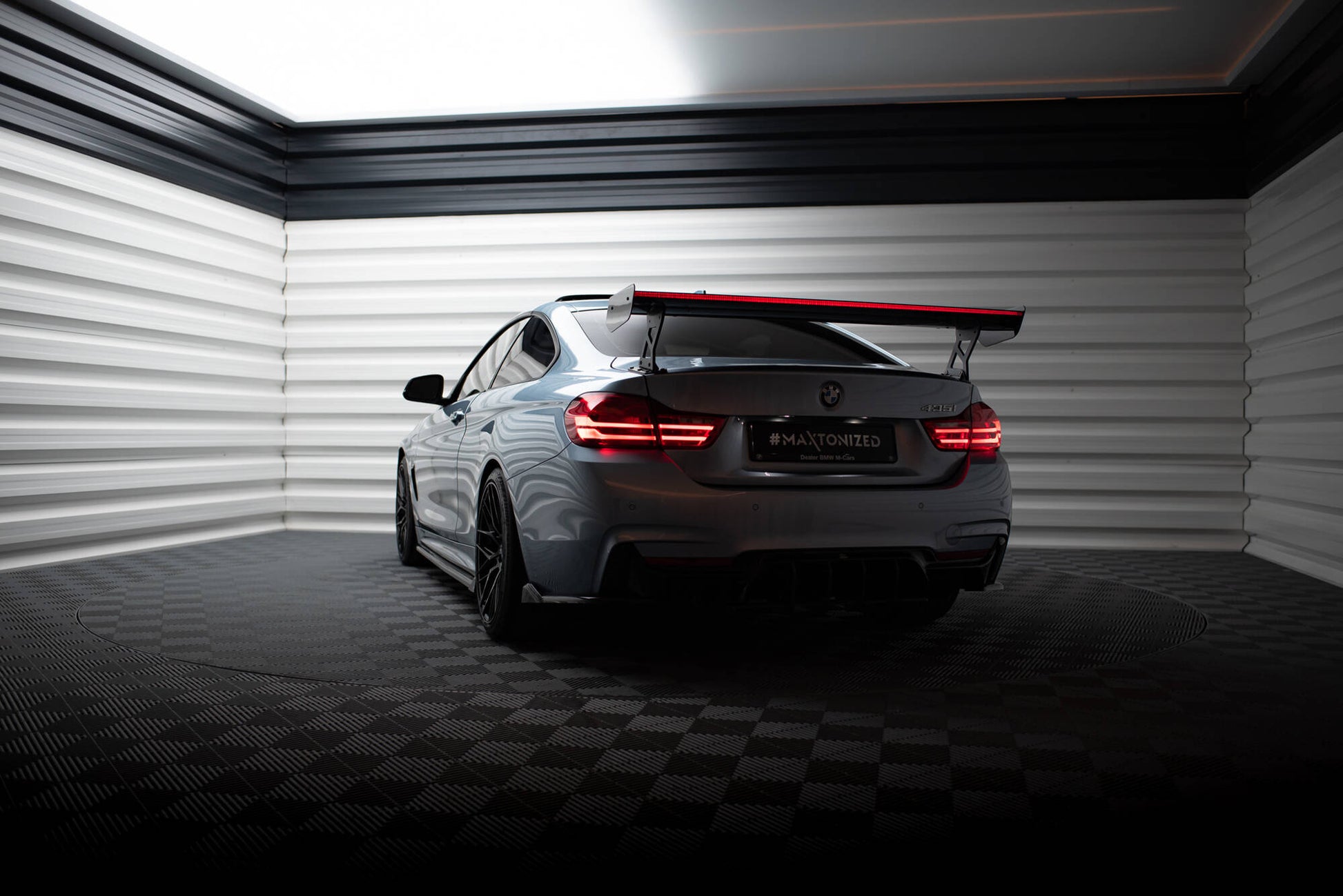 Carbon Spoiler With External Brackets Uprights + LED BMW 4 F32 / 4 F32 M-Pack Coupe