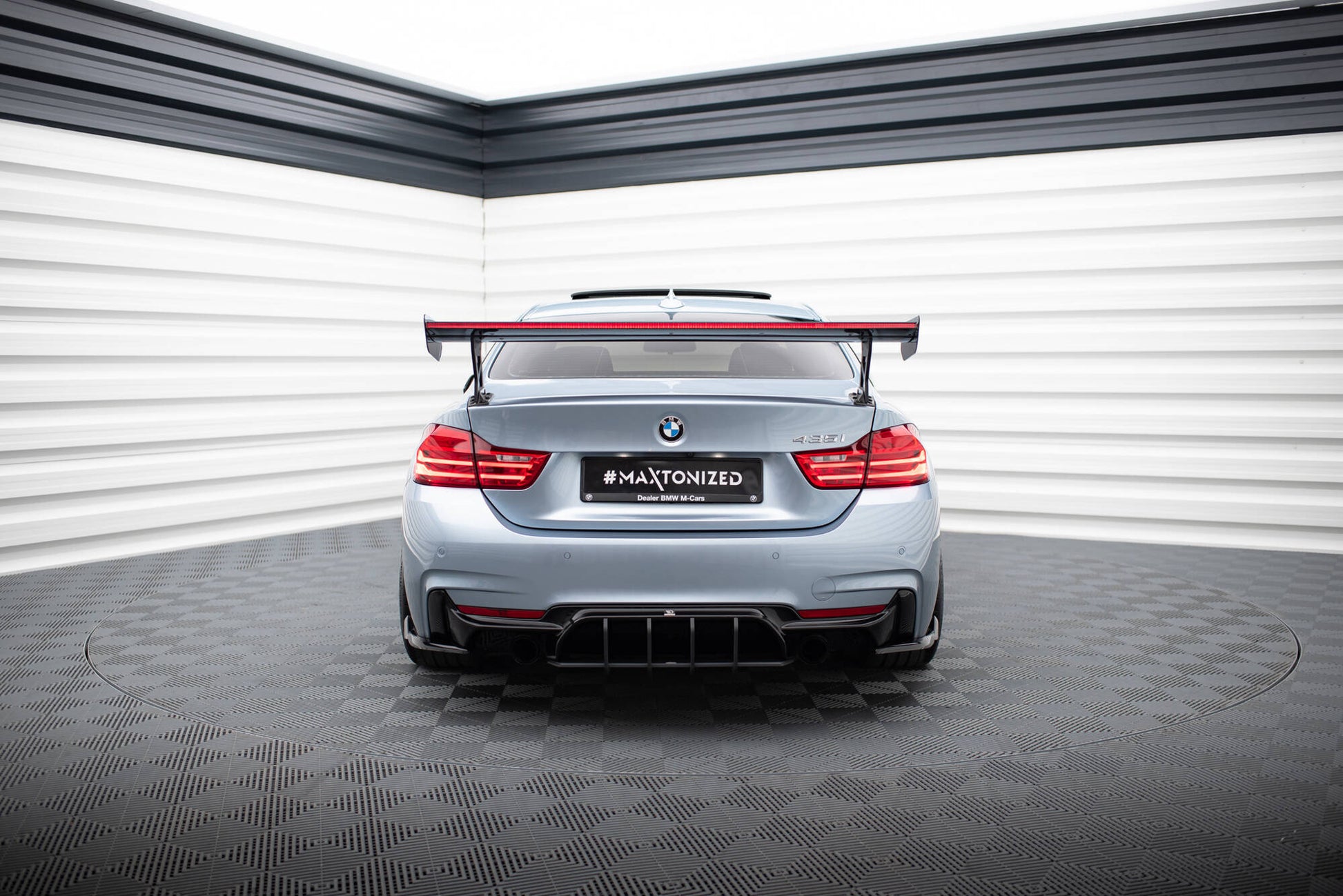 Carbon Spoiler With External Brackets Uprights + LED BMW 4 F32 / 4 F32 M-Pack Coupe
