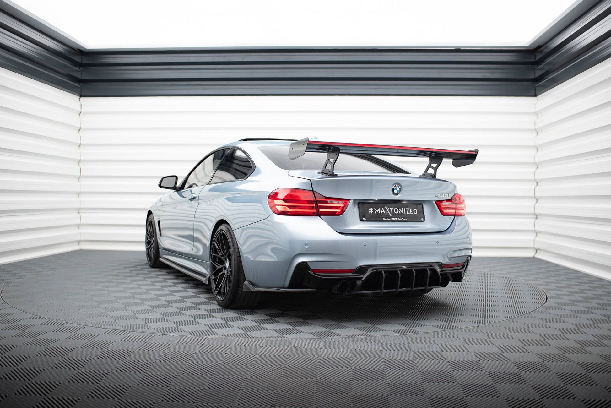 Carbon Spoiler With Internal Brackets Uprights + LED BMW 4 F32 / 4 F32 M-Pack Coupe
