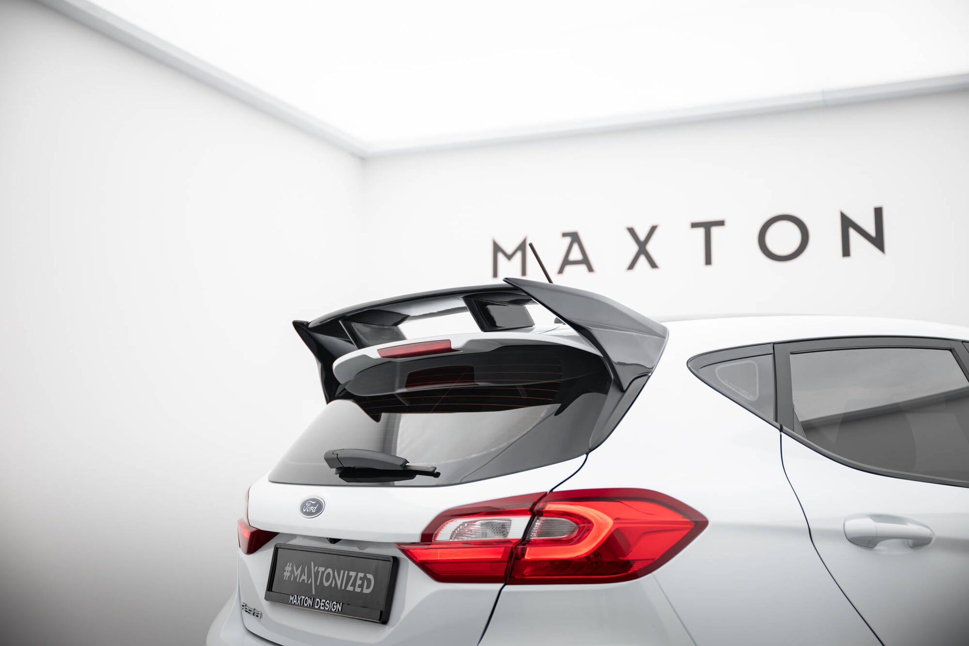 Spoiler Ford Fiesta Standard / ST-Line Mk8 - Primed