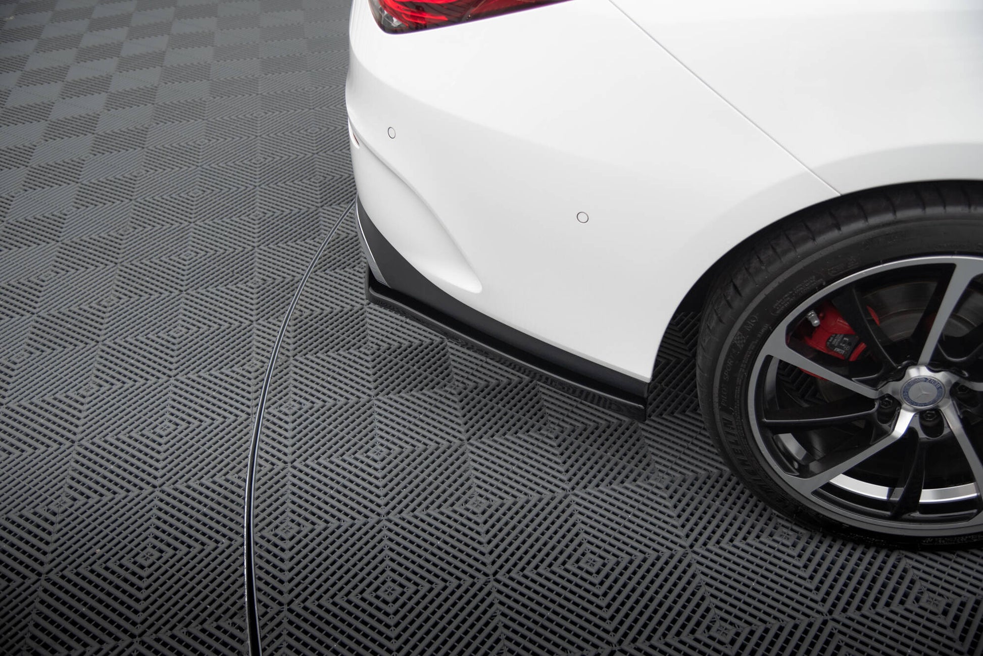 Set of Splitters Mercedes-Benz CLA Shooting Brake AMG-Line X118