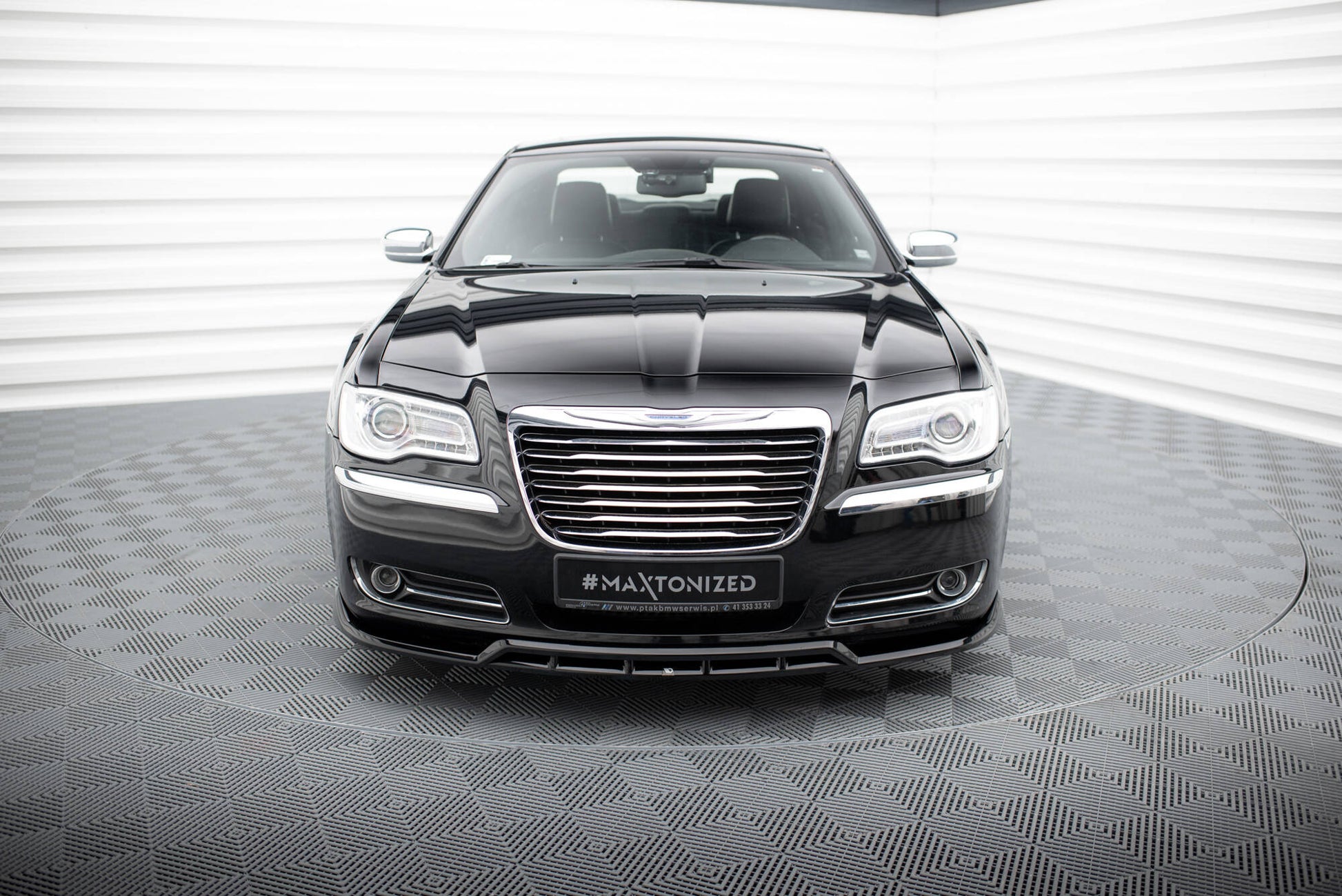Set of Splitters Chrysler 300 Mk2