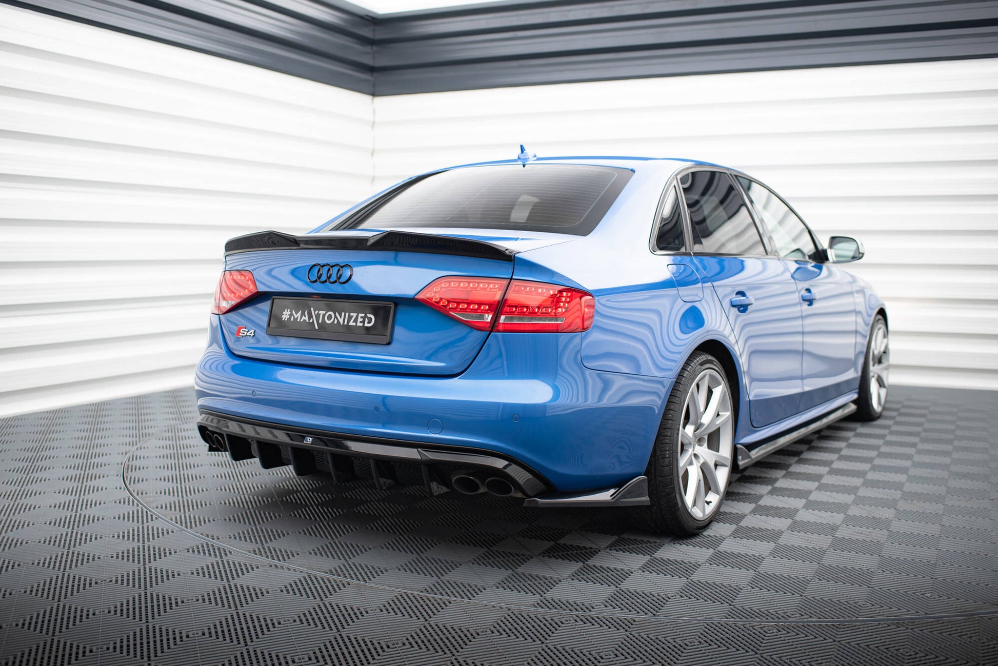 Set of Splitters Audi S4 Sedan B8