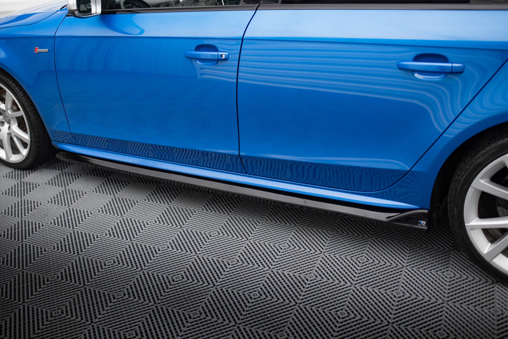 Set of Splitters Audi S4 Sedan B8