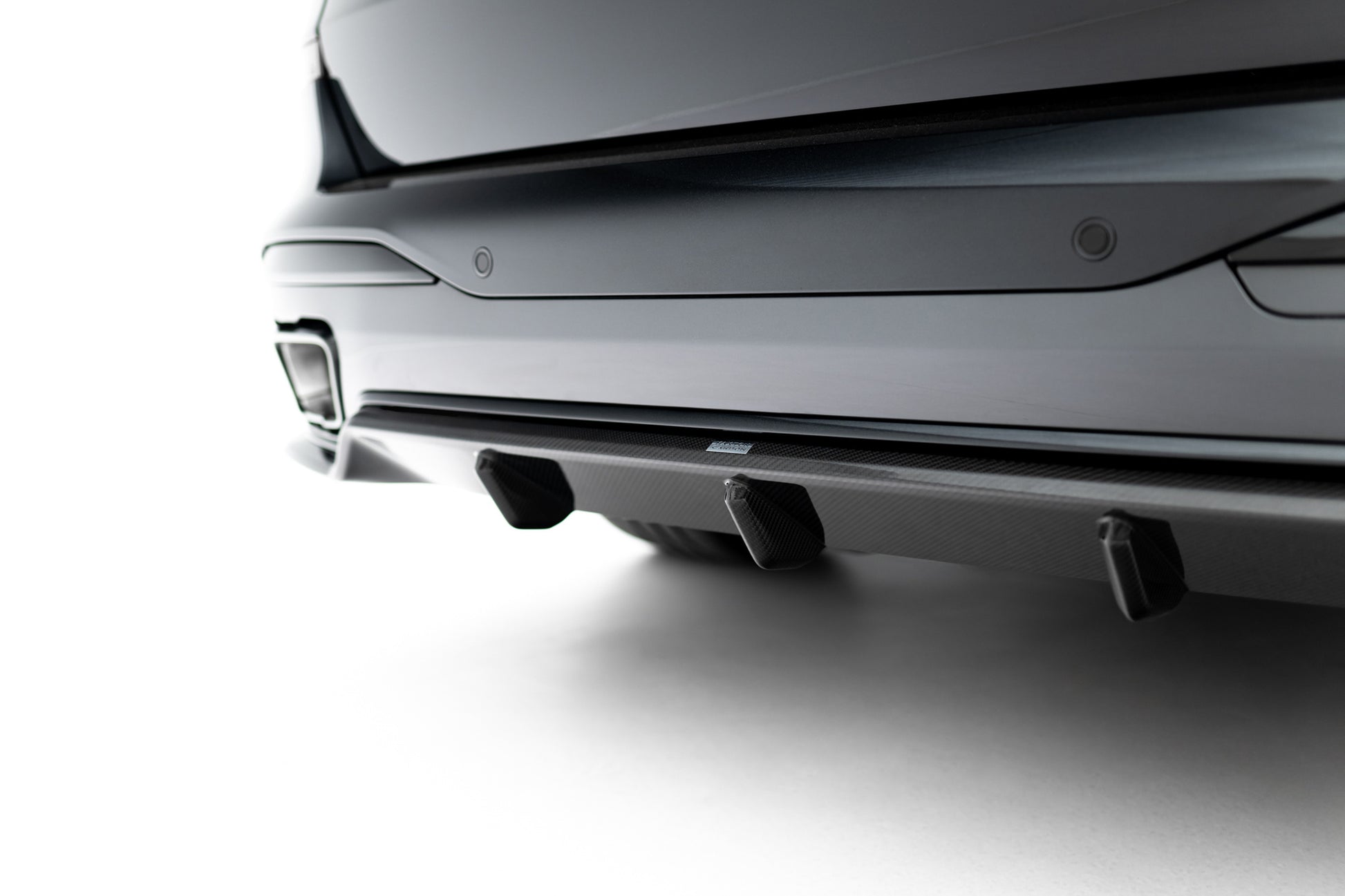 Prepreg Carbon Fiber Rear Diffuser BMW X7 M-Pack G07 Facelift