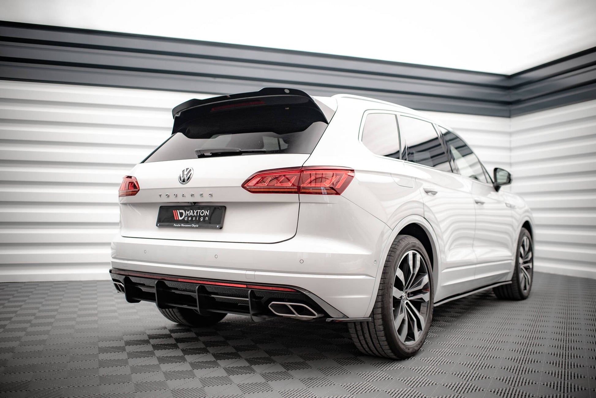 Set of Splitters Volkswagen Touareg R-Line Mk3