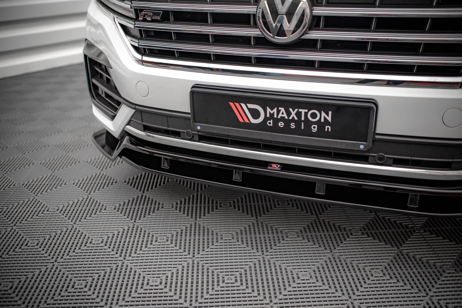 Set of Splitters Volkswagen Touareg R-Line Mk3
