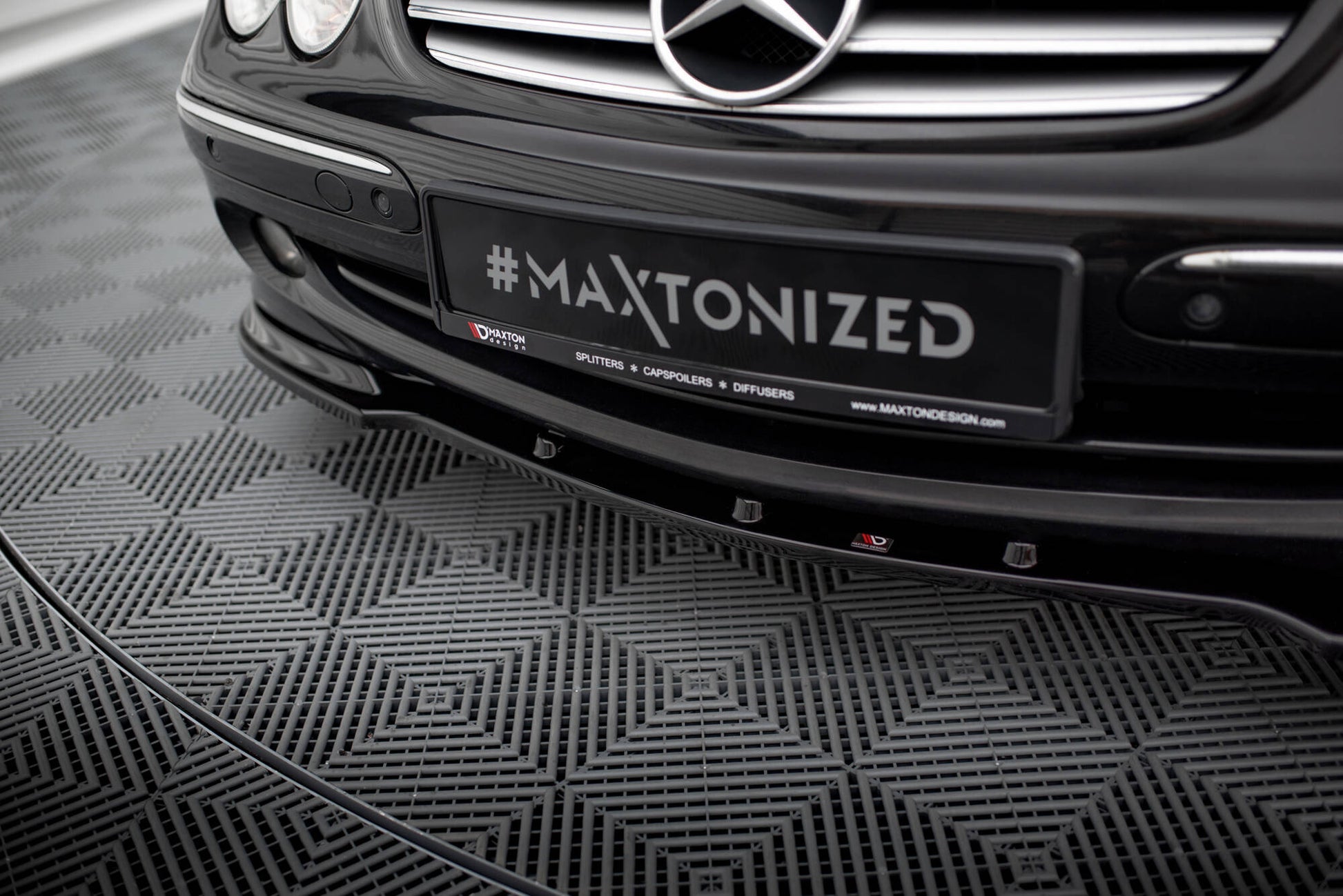 Set of Splitters Mercedes-Benz CLK W209