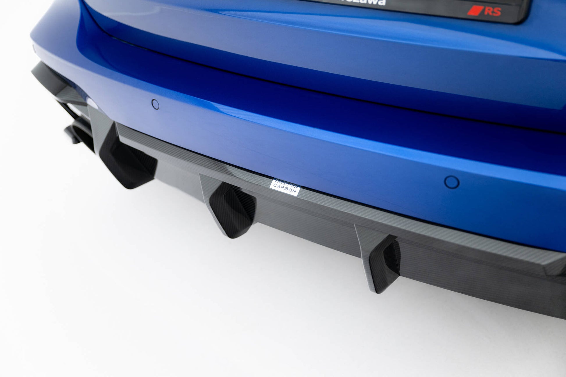 Prepreg Carbon Fiber Rear Diffuser Audi RS6 C8 (version with towbar)
