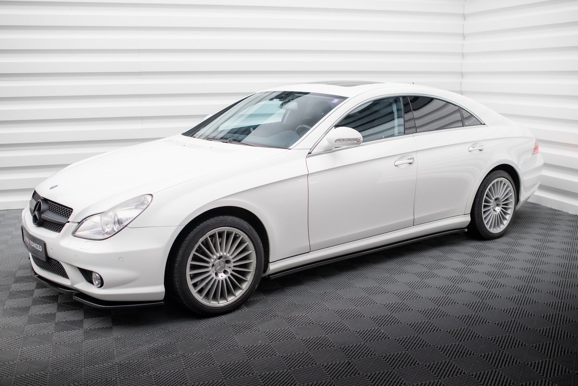 SIDE SKIRTS DIFFUSERS Mercedes CLS C219 55AMG