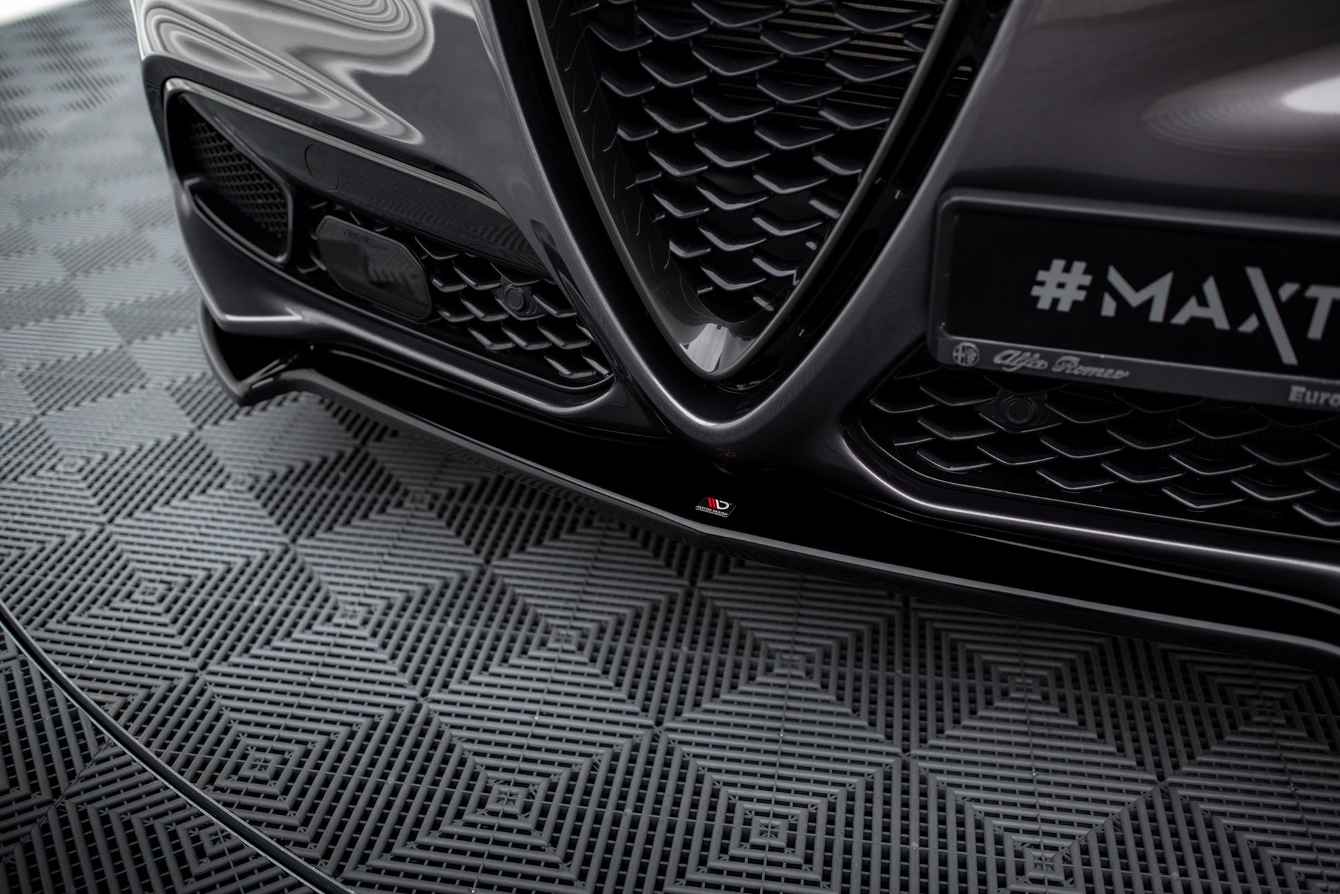 FRONT SPLITTER V.1 Alfa Romeo Stelvio