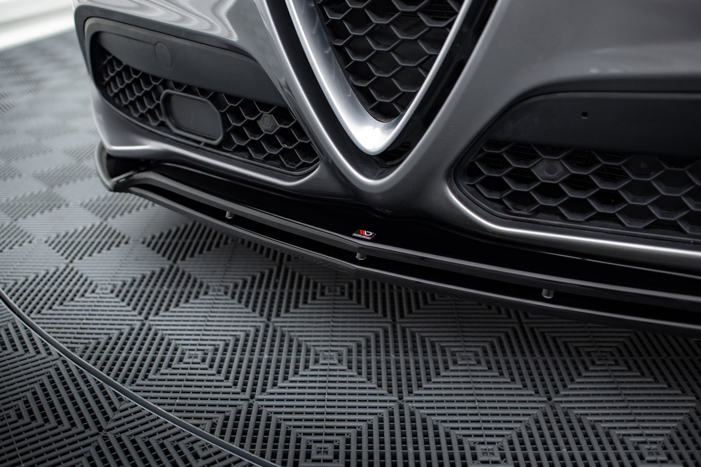 FRONT SPLITTER V.2 Alfa Romeo Stelvio
