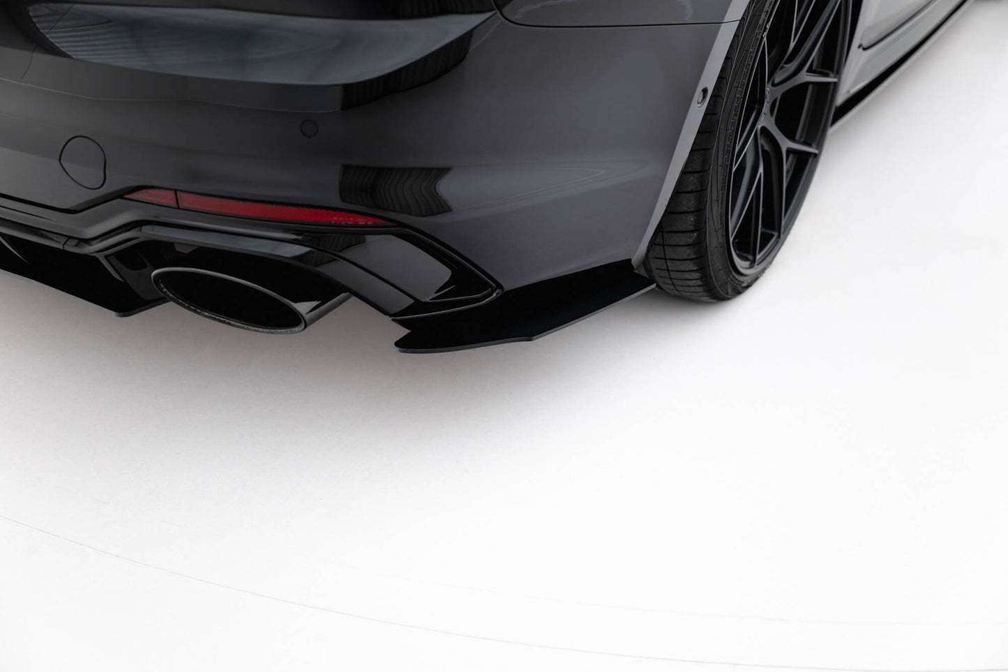 Rear Diffuser V.1 Audi RS5  Coupe / Sportback F5
