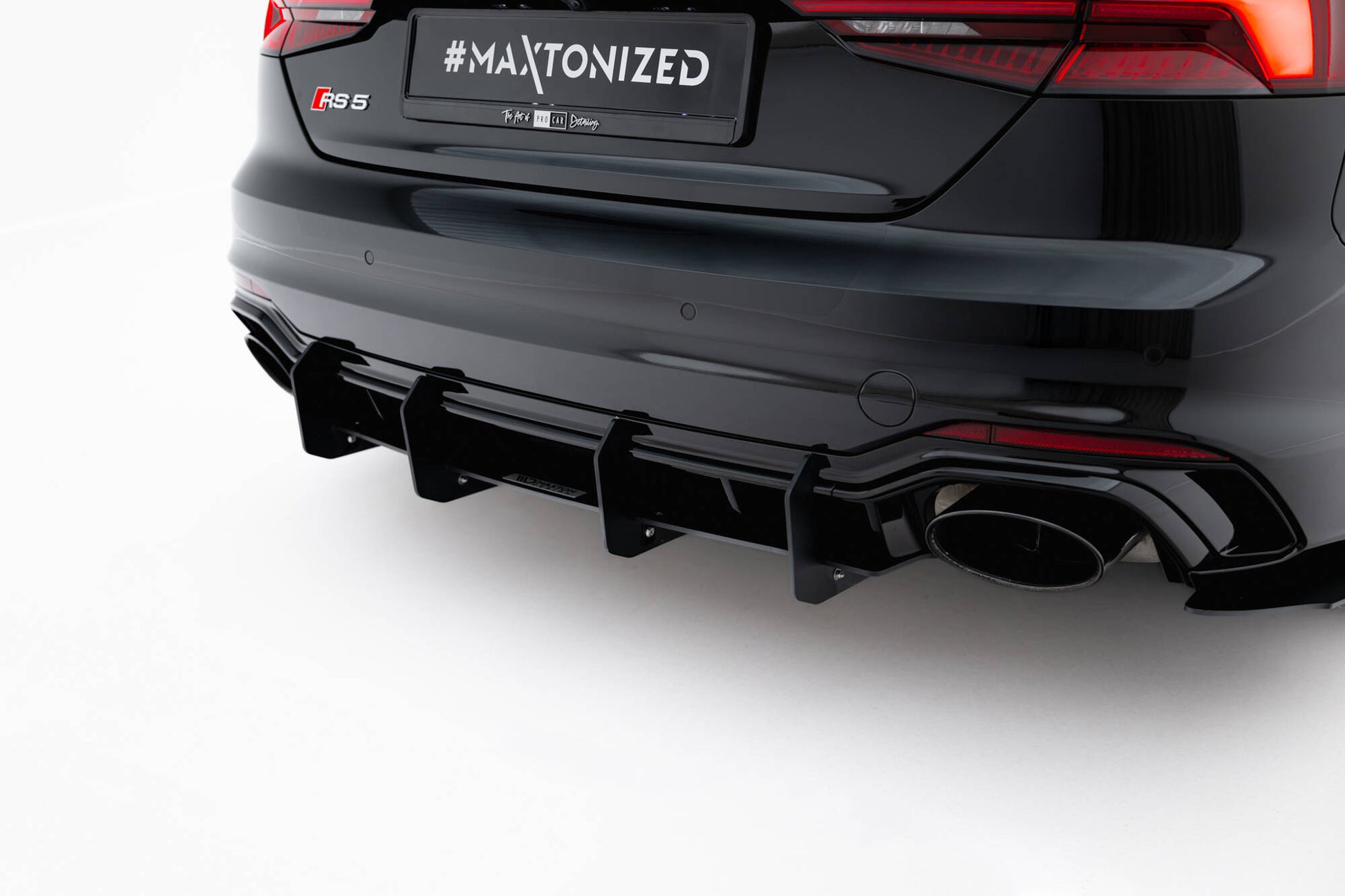 Rear Diffuser V.2 Audi RS5  Coupe / Sportback F5