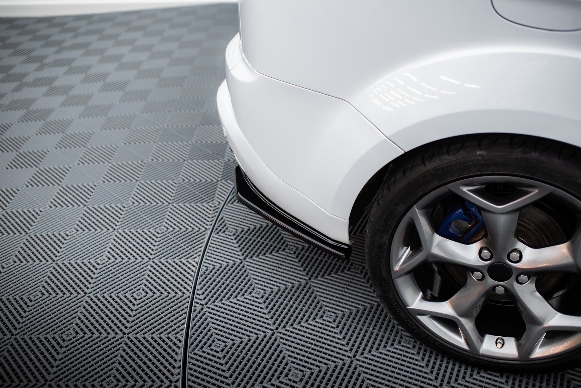 Rear Side Splitters Ford S-Max Titanium Mk1 FL