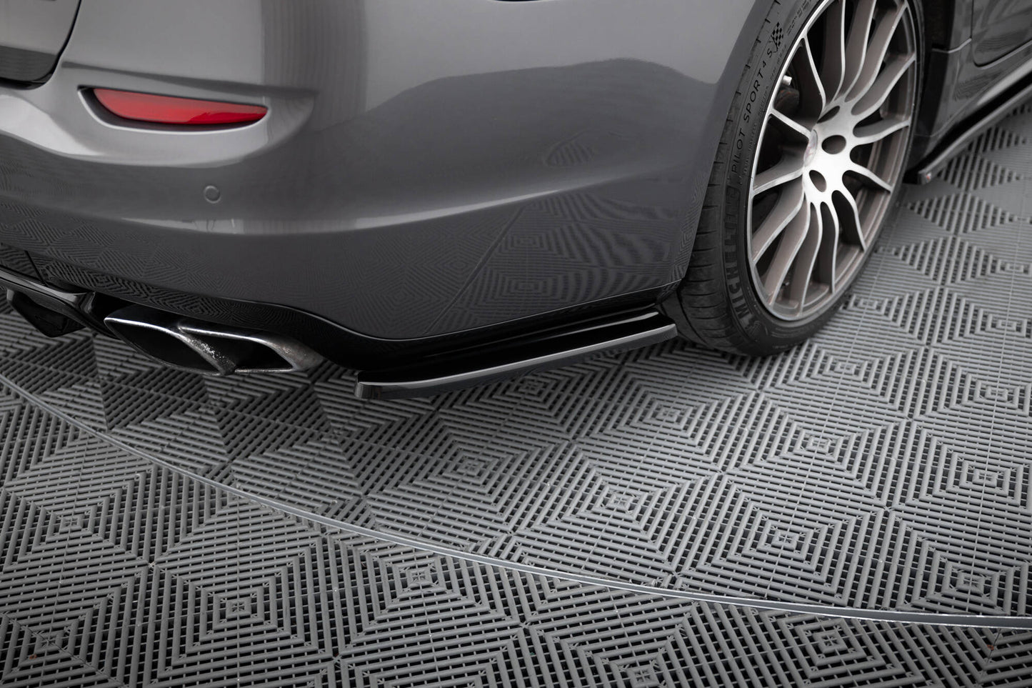 Rear Side Splitters Maserati Quattroporte Mk6