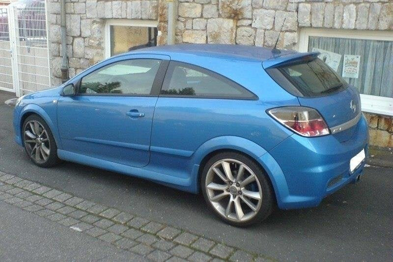 SIDE SKIRTS ASTRA H 3 DOOR HB < OPC LOOK > - Not Primed