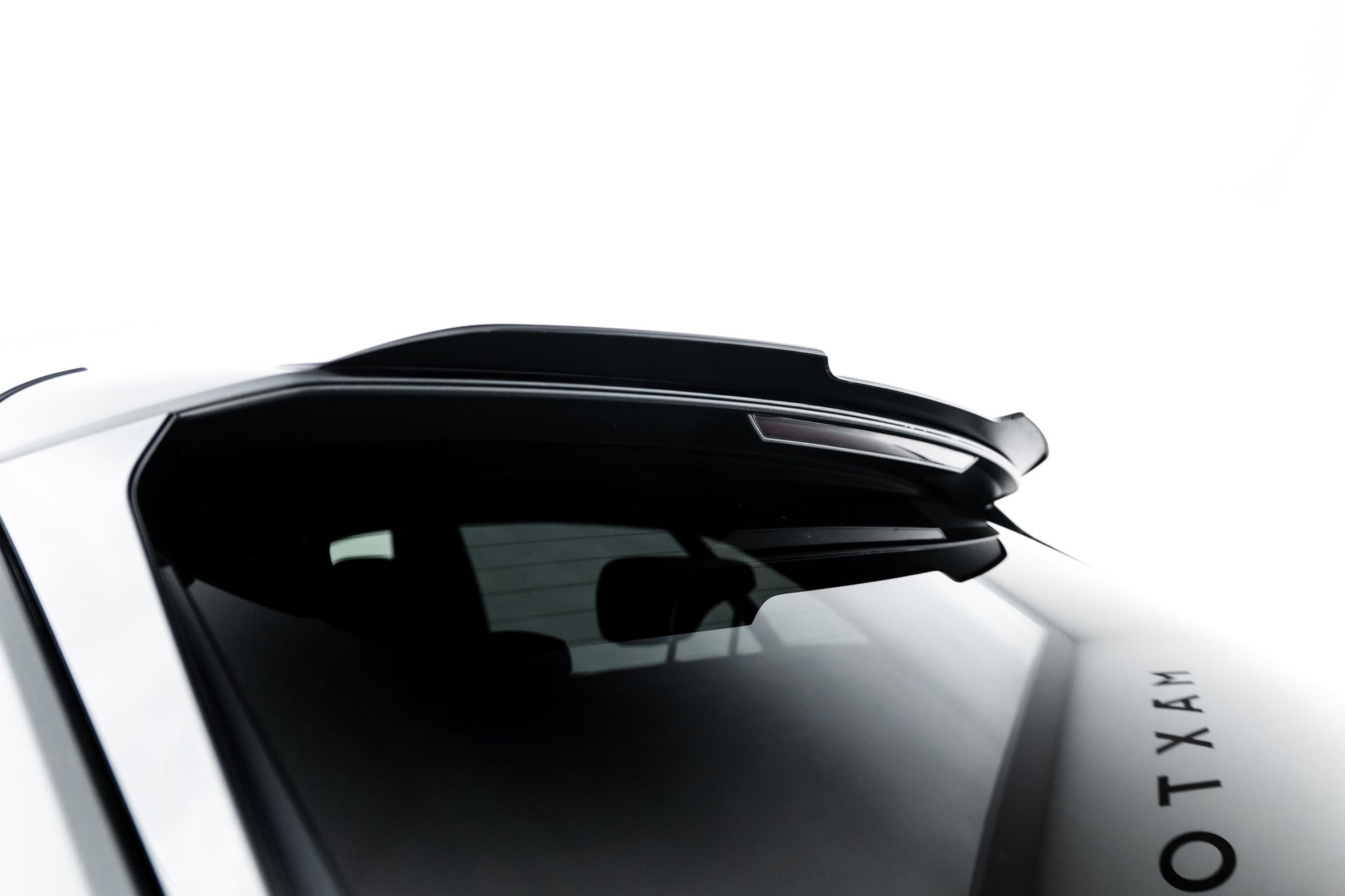 Upper Spoiler Cap Audi Q8 / Q8 S-line / SQ8 Mk1