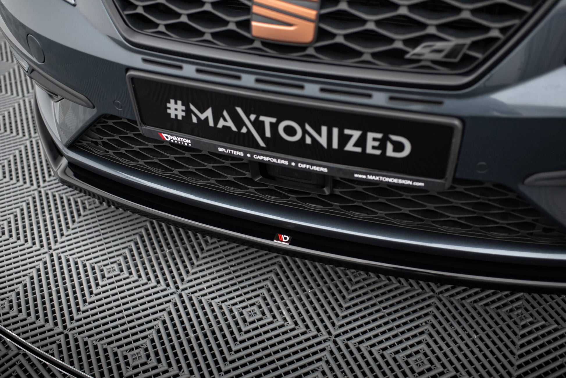 Front Splitter V.2 Seat Leon Cupra / FR Mk3 FL
