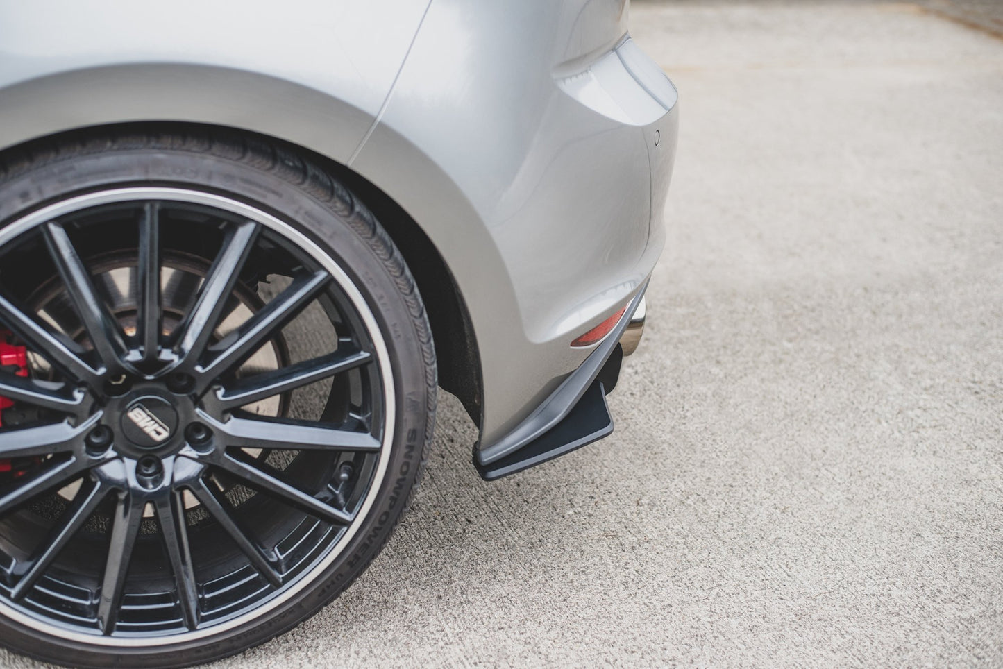 Street Pro Rear Side Splitters V.1 VW Golf 7 GTI
