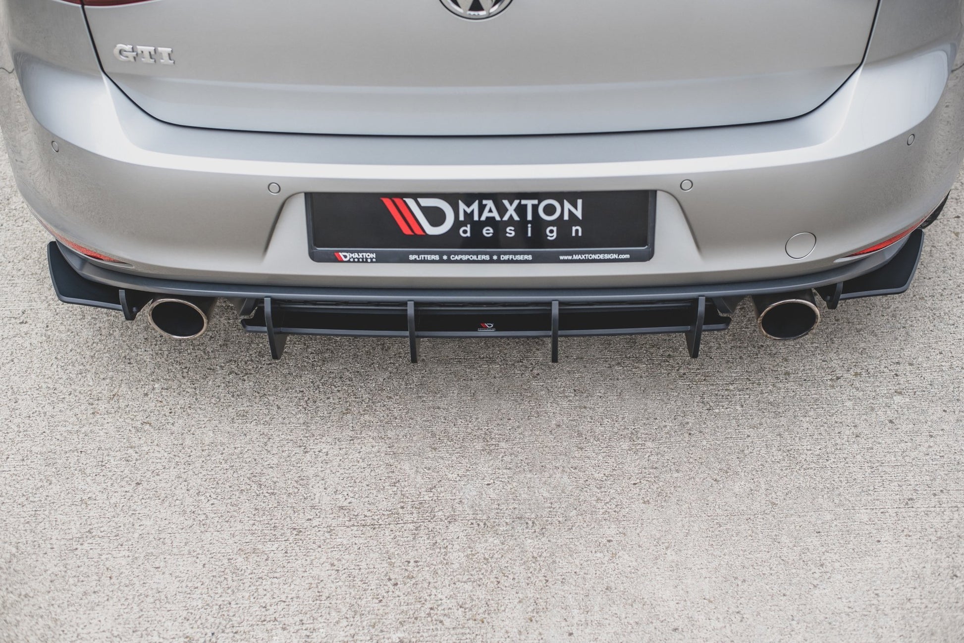 Street Pro Rear Side Splitters V.1 VW Golf 7 GTI