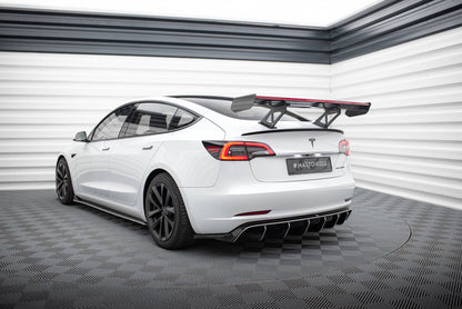 Carbon Spoiler + LED Tesla Model 3
