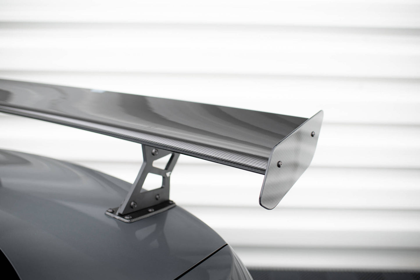 Carbon Spoiler With Internal Brackets Uprights + LED BMW 3 M3 E92