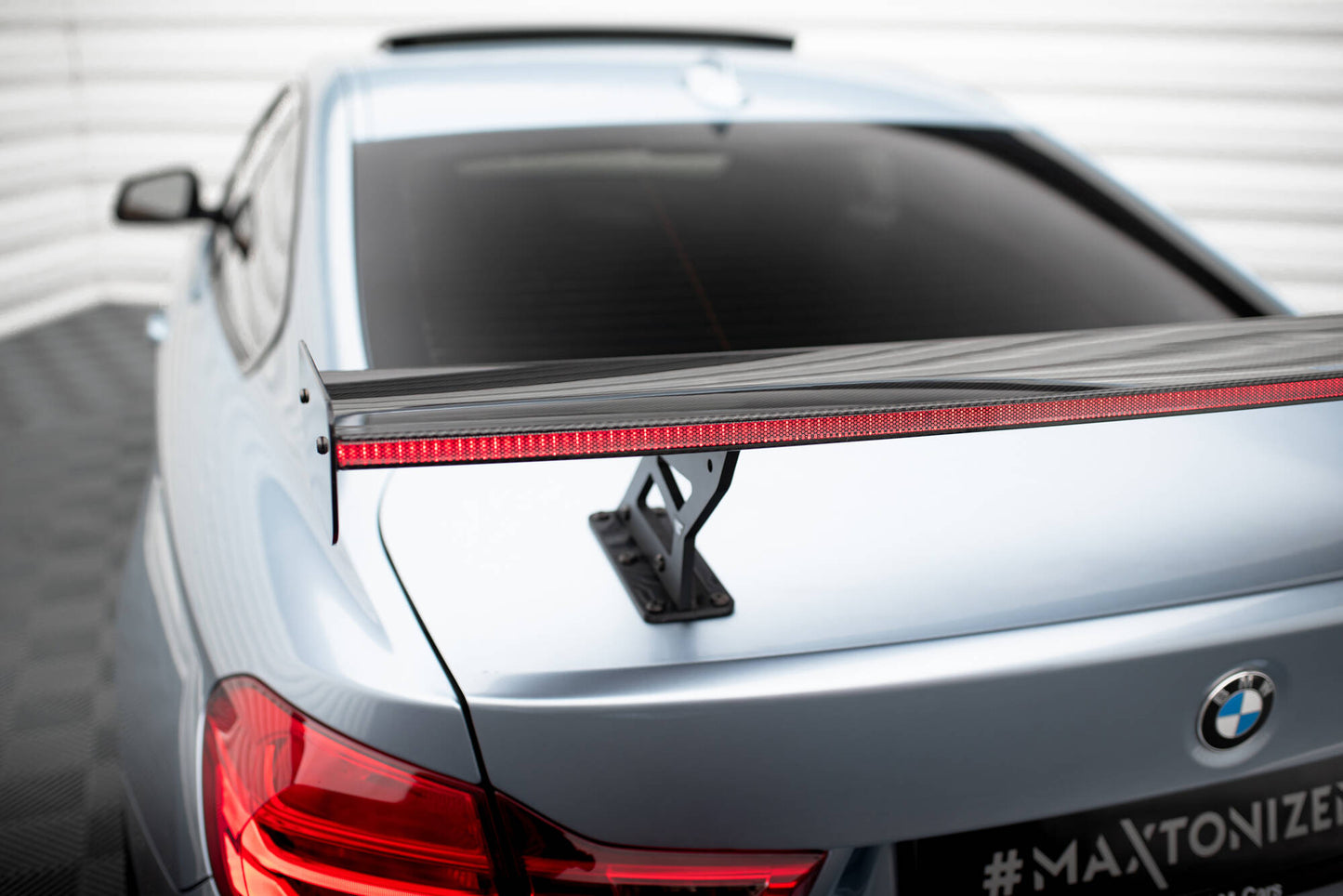 Carbon Spoiler With Internal Brackets Uprights + LED BMW 4 F32