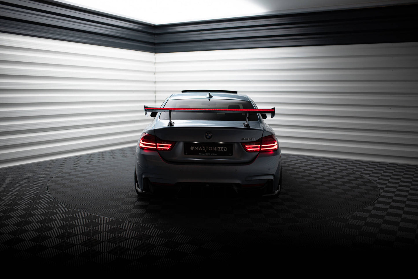Carbon Spoiler With Internal Brackets Uprights + LED BMW 4 F32