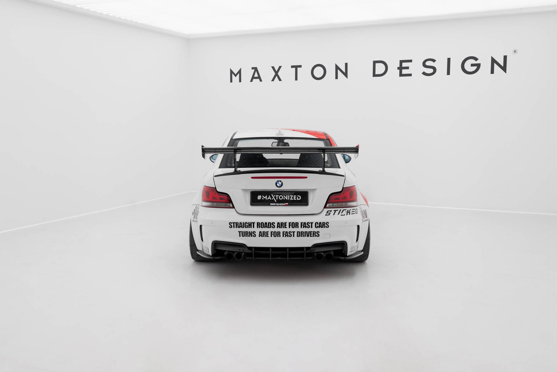 Carbon Spoiler With Internal Brackets Uprights V.1 BMW 1 M E82