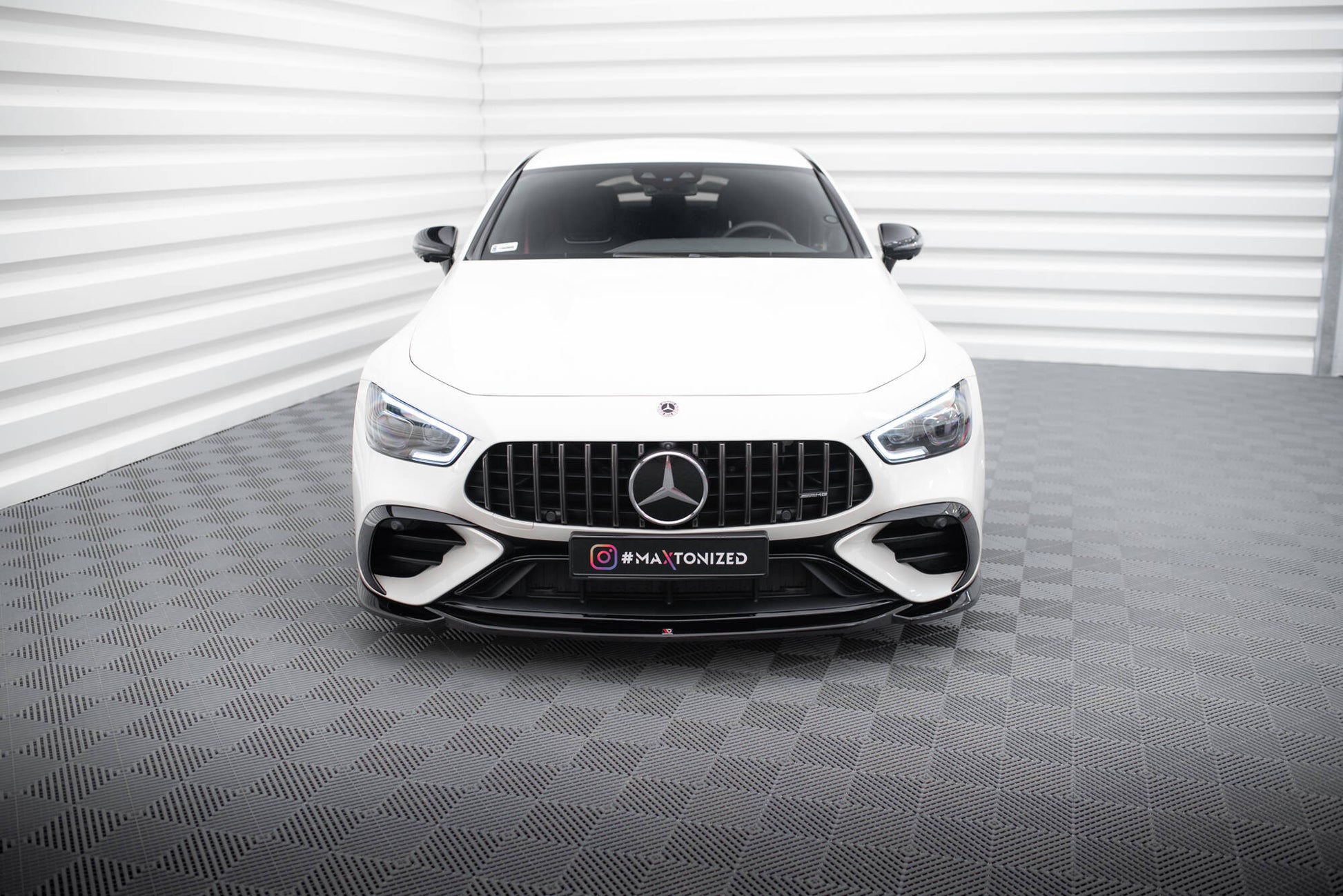 Front Splitter V.1 Mercedes-AMG GT 43 4 Door Coupe V8 Styling Package X290