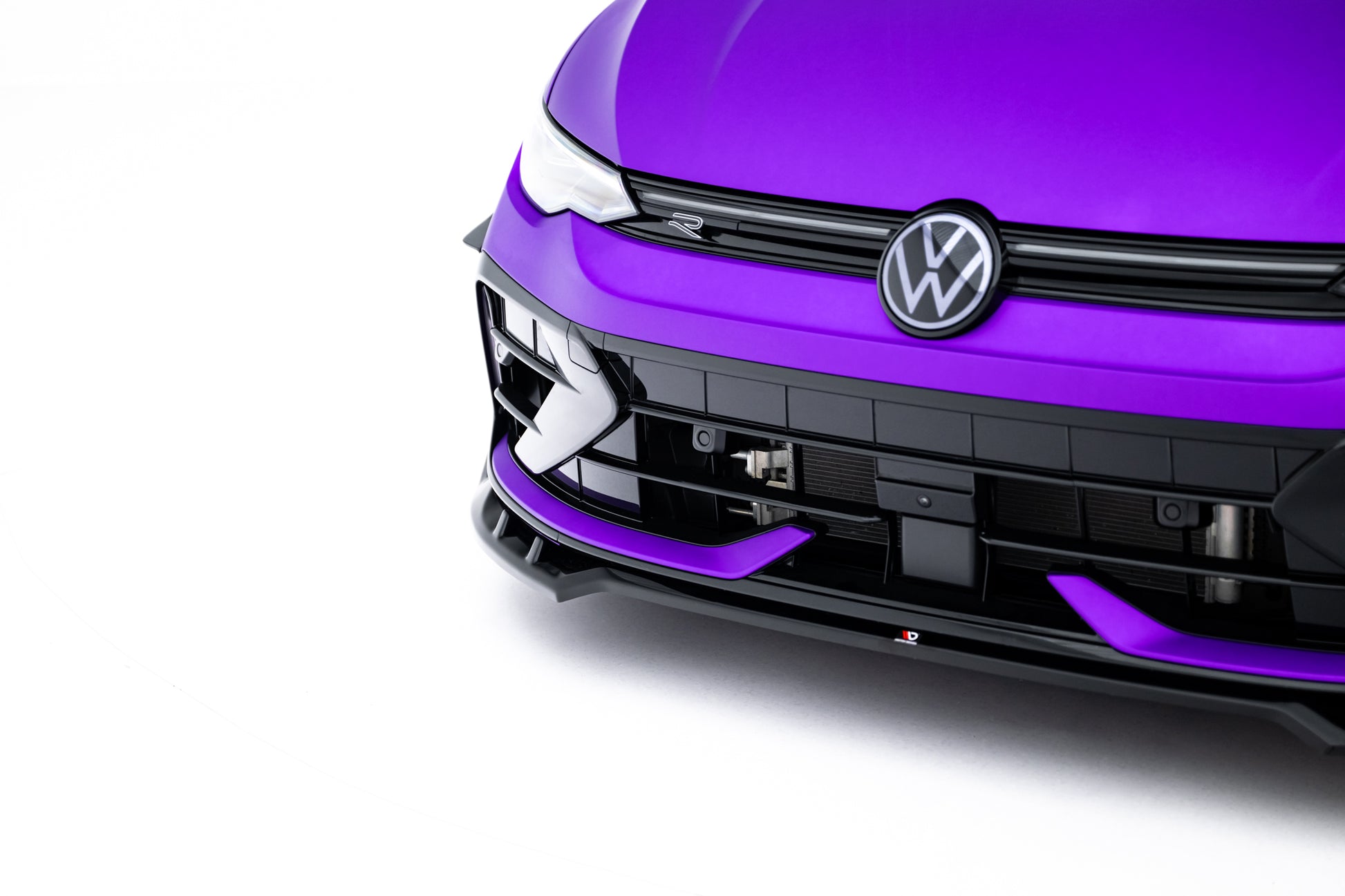 Front Splitter V.1 Volkswagen Golf R Hatchback Mk8 Facelift