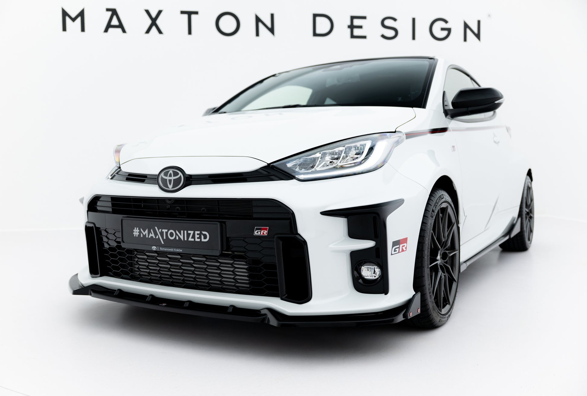 Front Splitter V.2 + Flaps Toyota GR Yaris Mk4