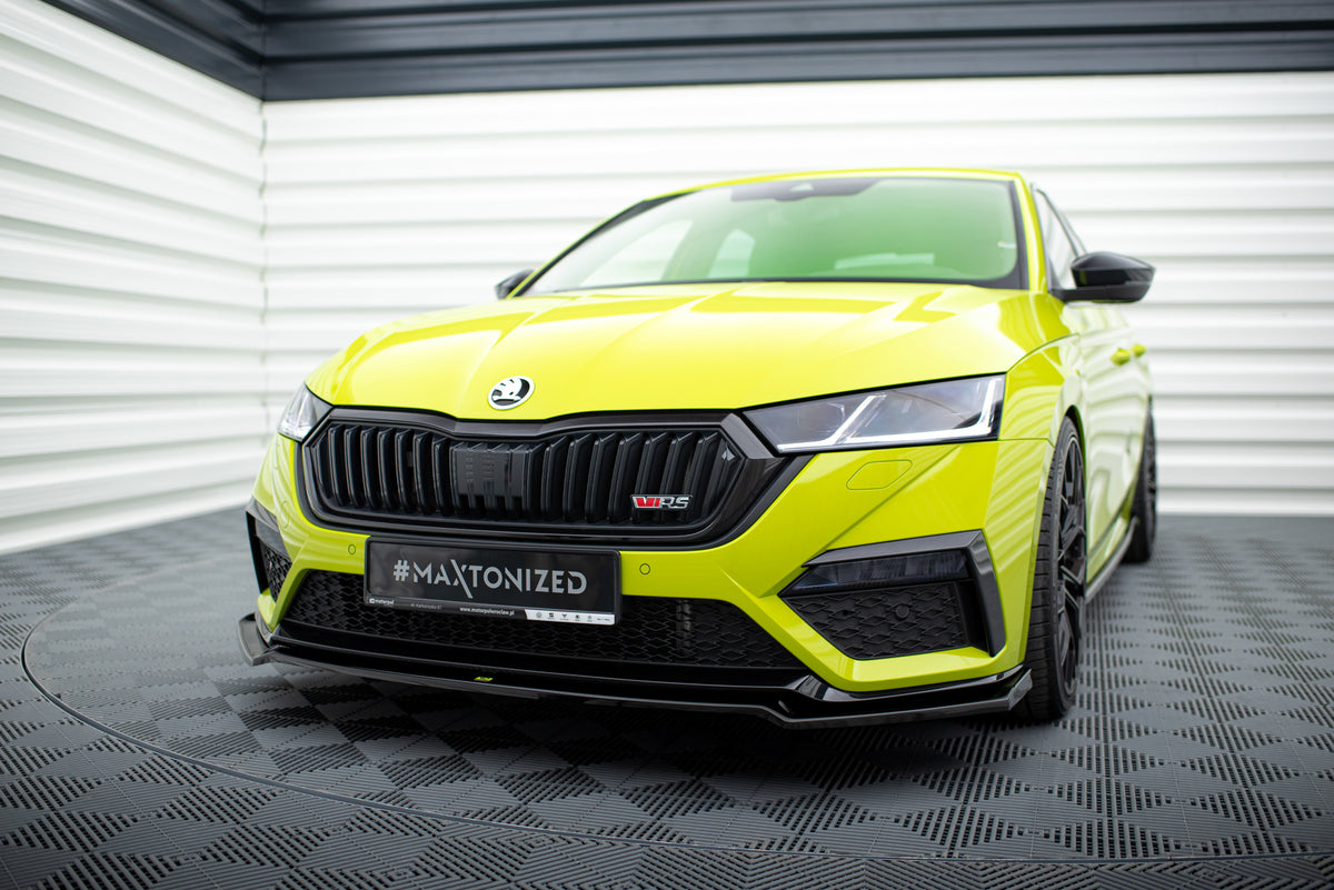 Front Splitter V.2 Skoda Octavia RS Mk4