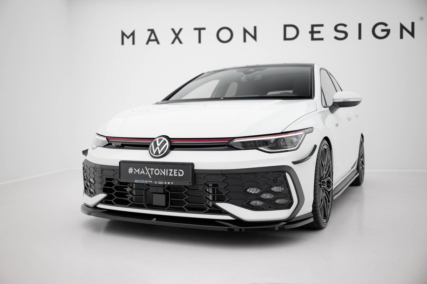 Front Splitter V.4 Volkswagen Golf GTI / GTE / R-Line Mk8 Facelift