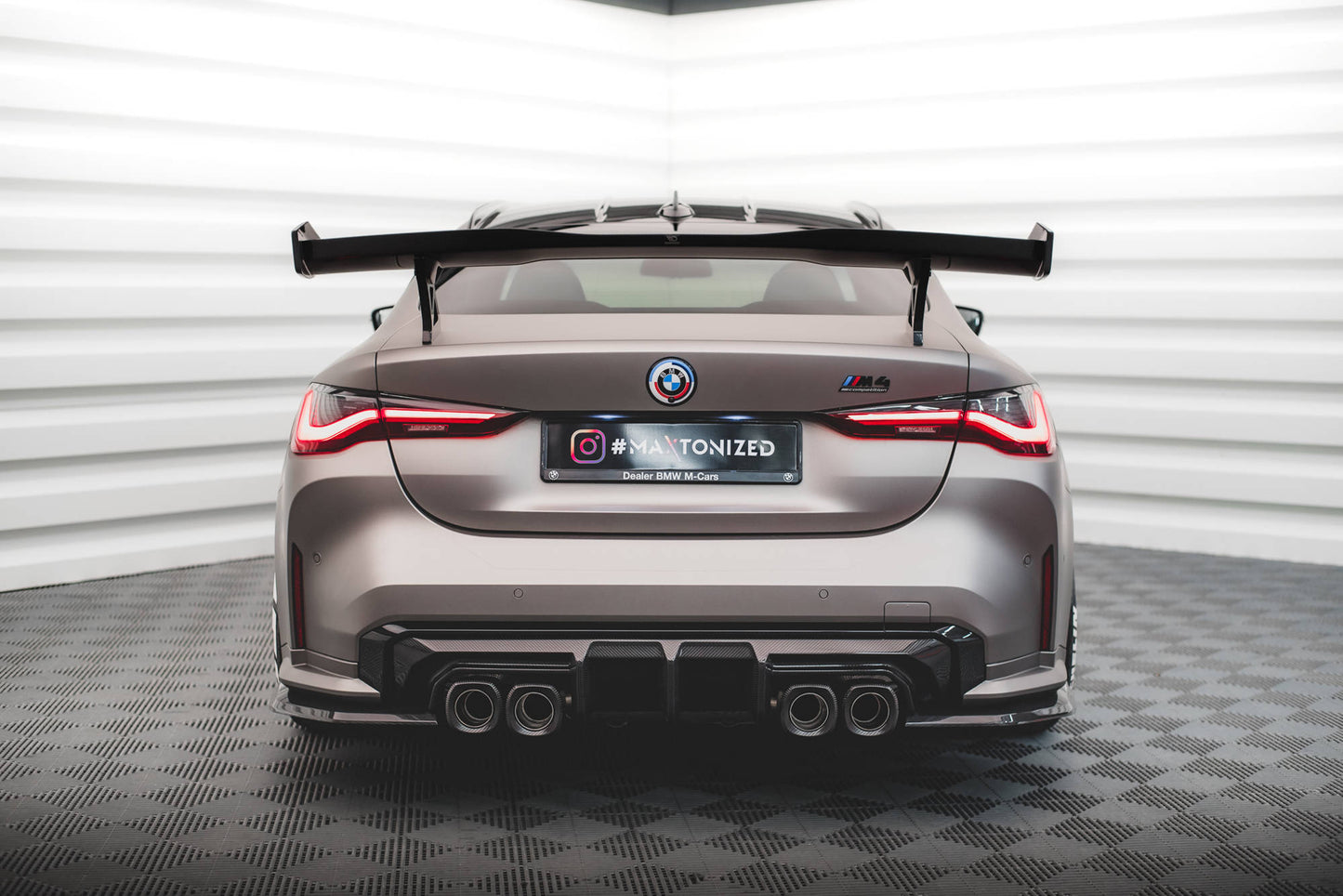 Prepreg Carbon Fiber Rear Side Splitters BMW M4 G82 / G82 Facelift
