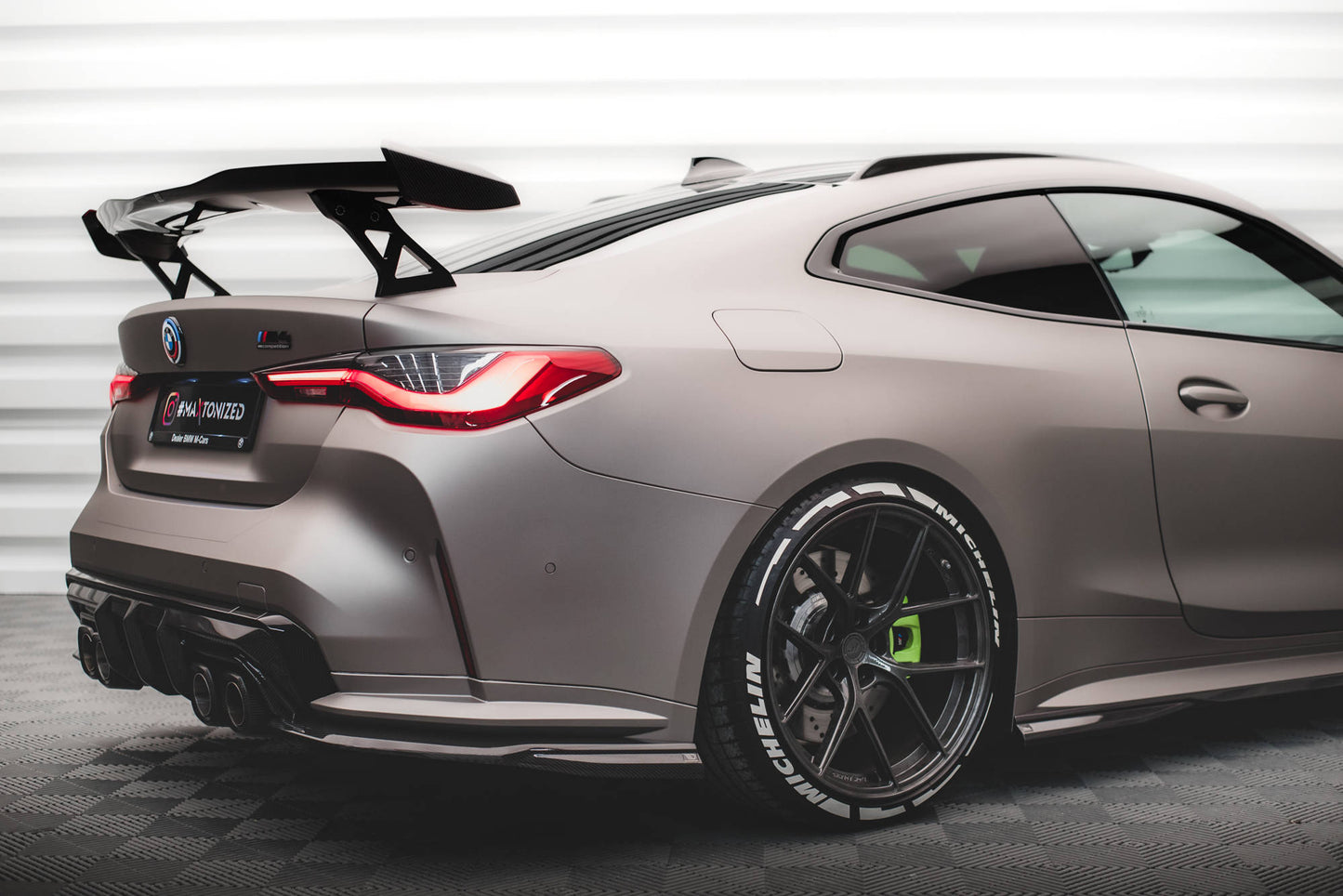 Prepreg Carbon Fiber Rear Side Splitters BMW M4 G82 / G82 Facelift