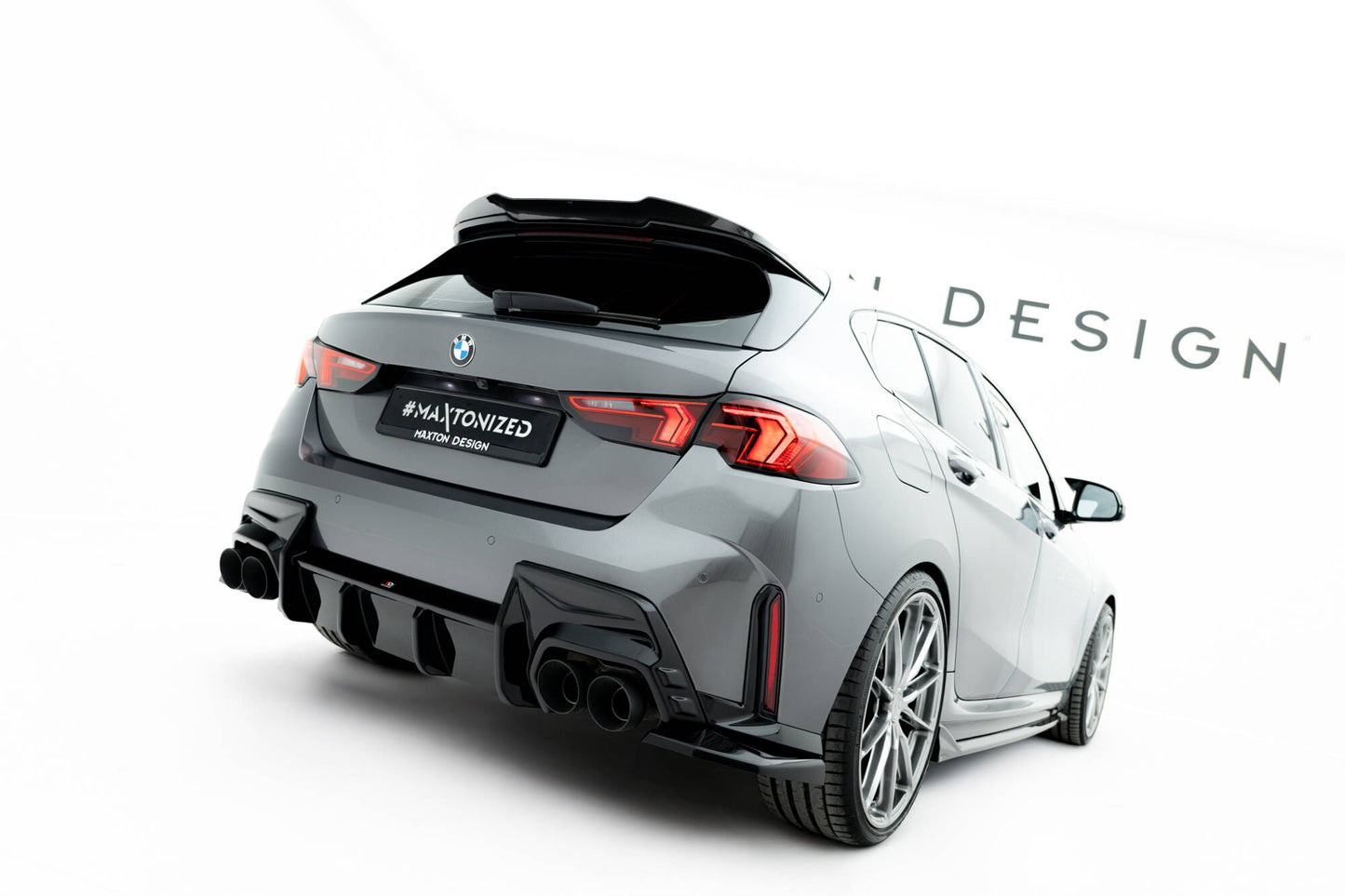 Prepreg Carbon Fiber Tailgate Spoiler BMW M135i / M-Pack F70