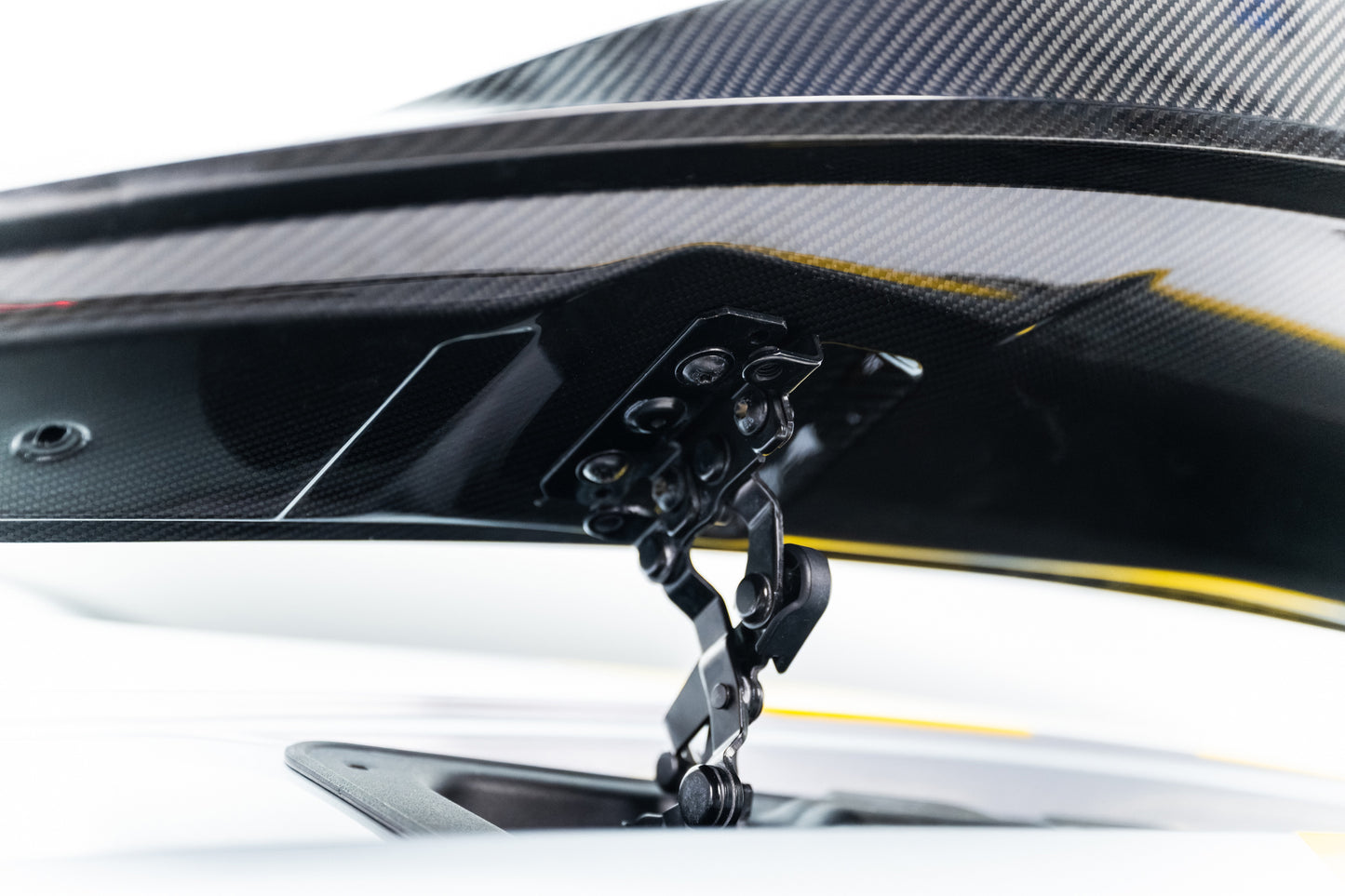 Prepreg Carbon Spoiler V.2 Mercedes-AMG GT C192