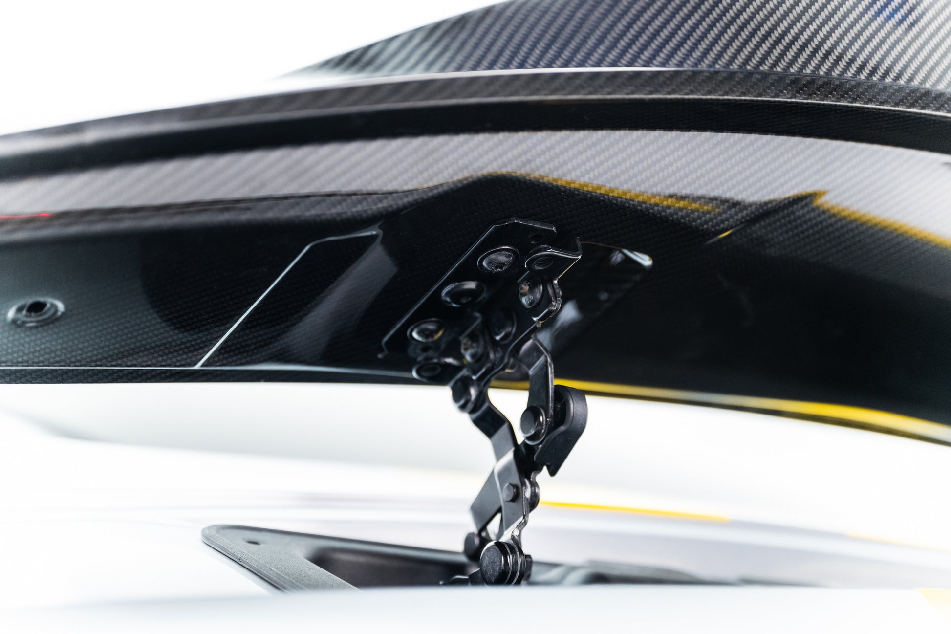 Prepreg Carbon Spoiler V.2 Mercedes-AMG GT C192