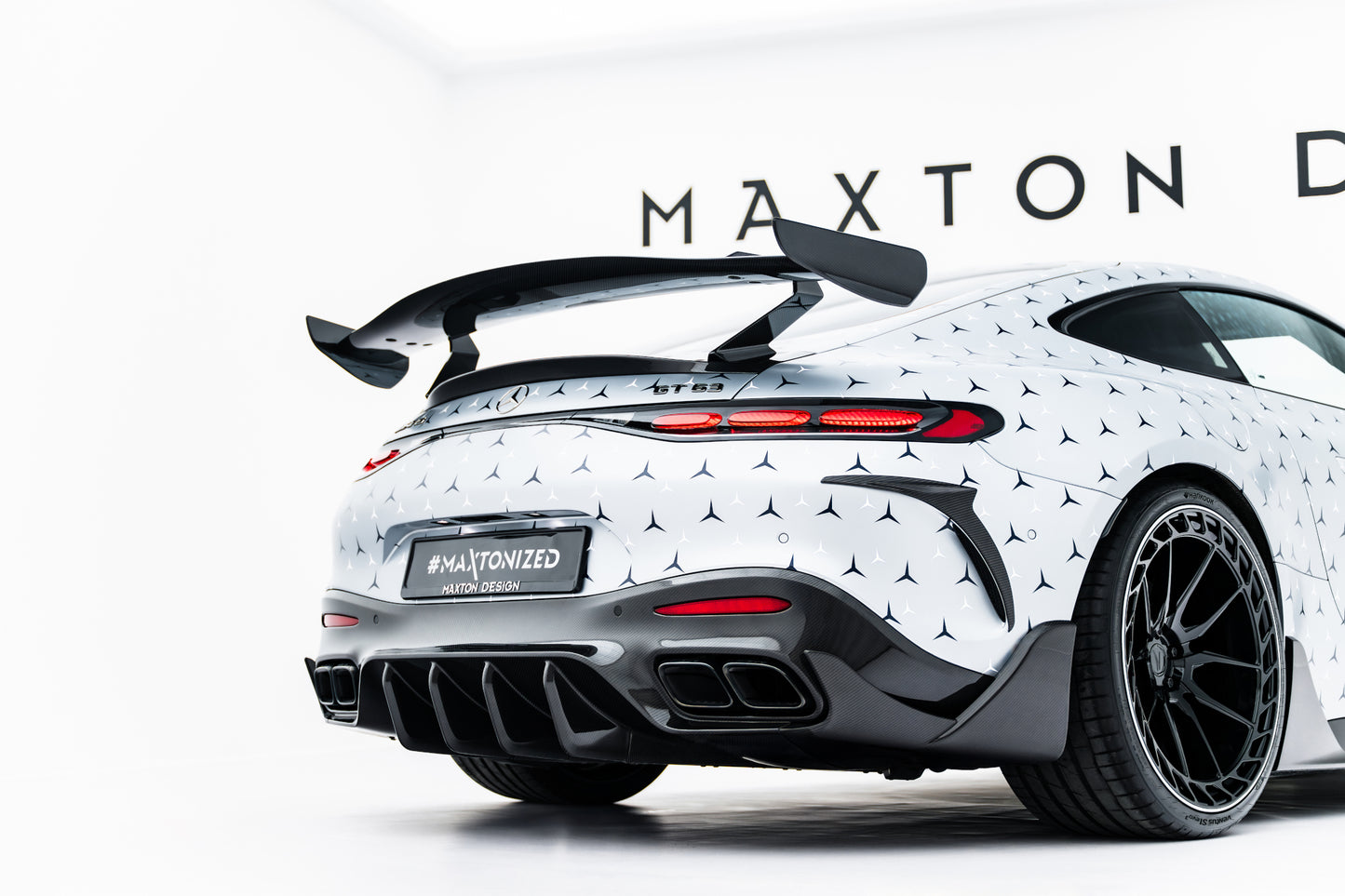 Prepreg Rear Bumper Carbon Canards Mercedes-AMG GT 63 / 55 / 63 S E Performance C192