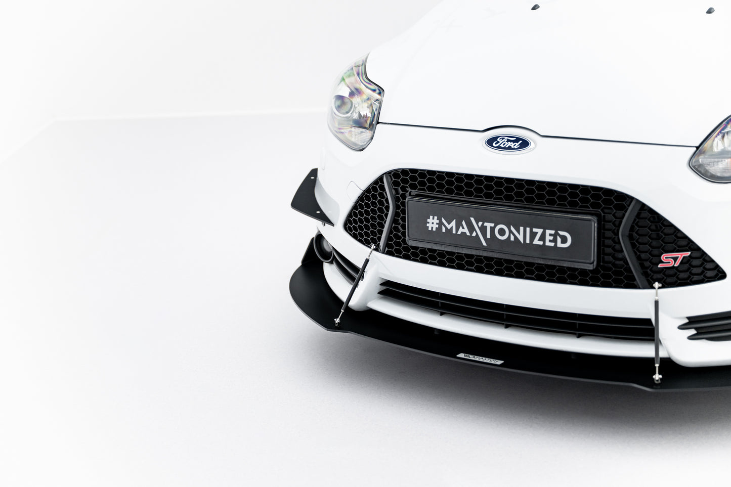 Racing Front Splitter V.2 Ford Focus ST Mk3