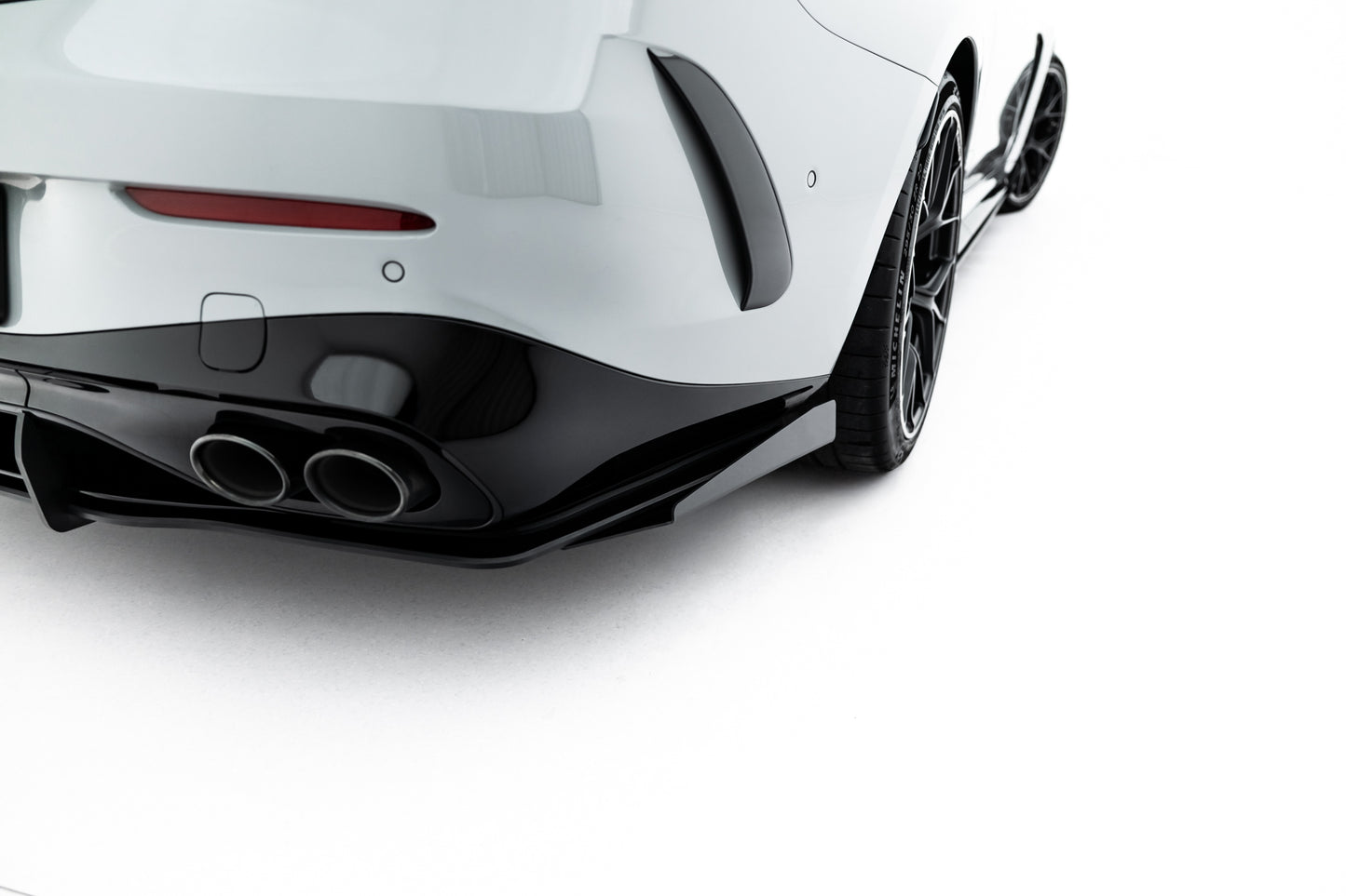 Rear Side Flaps Mercedes-AMG CLE 53 Aero C236