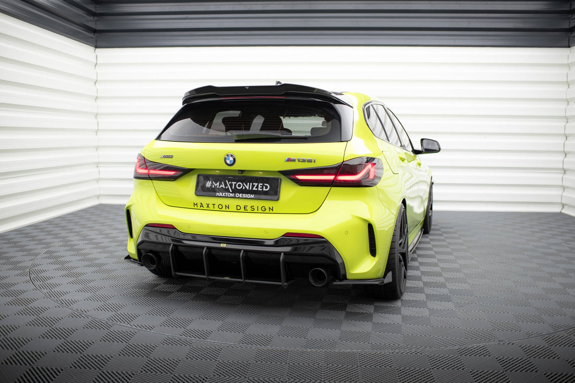 Rear Side Flaps V.1 BMW 1 M-Pack / M135i / 128ti F40