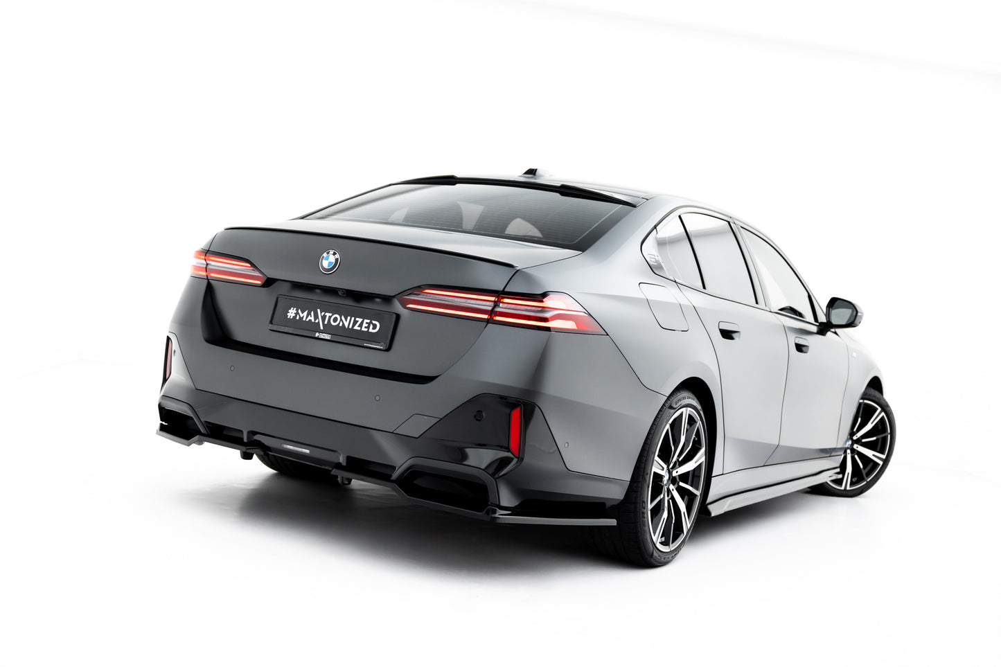 Rear Side Splitters V.1 BMW 5 / i5 M-Pack Sedan / Touring G60 / G61