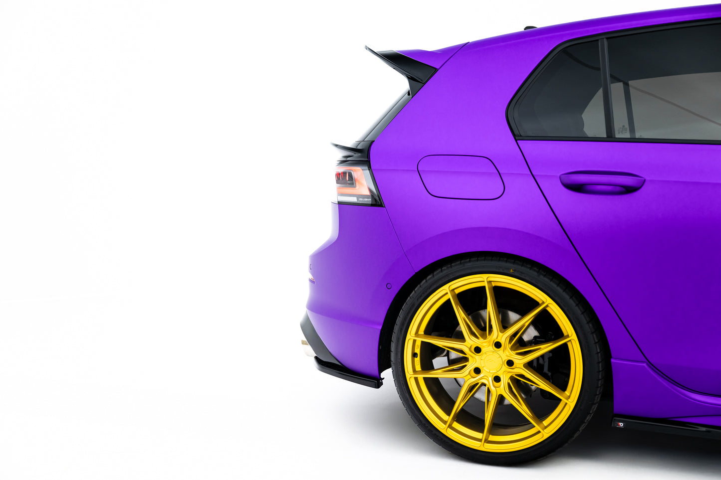 Rear Side Splitters V.1 for Volkswagen Golf R Hatchback Mk8 Facelift